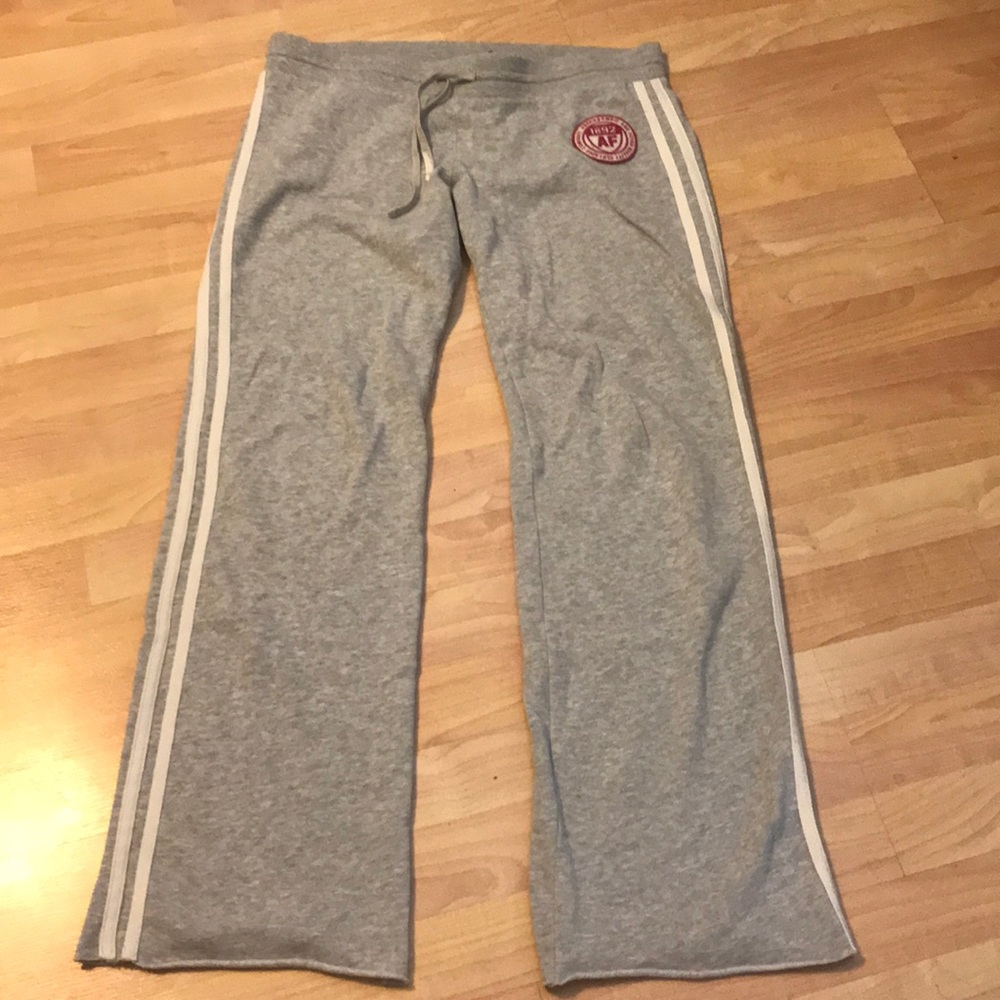 Abercrombie & Fitch Sweatpants - Size Medium